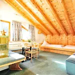 Gabriele Pure Alpin Style St Anton - Mountain Hideaway With Sommercard Premium & Dogs Welcome سانكت أنتون ام ارلبرغ