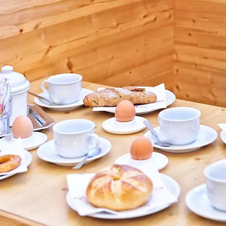 Gabriele - Pure Alpin Style アパート サンクト・アントン・アム・アールベルク