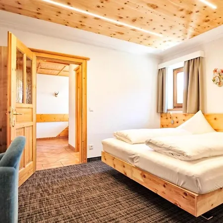 アパート Gabriele - Pure Alpin Style サンクト・アントン・アム・アールベルク