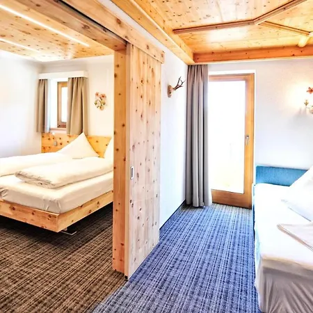 Gabriele Pure Alpin Style St Anton - Mountain Hideaway With Sommercard Premium & Dogs Welcome *
