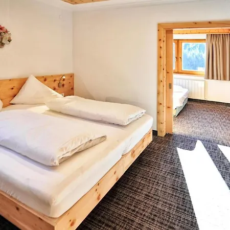 Gabriele Pure Alpin Style St Anton - Mountain Hideaway With Sommercard Premium & Dogs Welcome アパート *