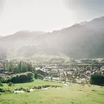 Апартаменты Apart Gabriele Pure Alpin Style St Anton - Mountain Hideaway With Sommercard Premium & Dogs Welcome