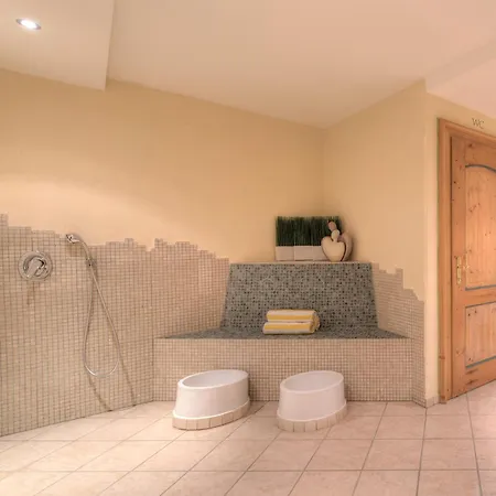 Gabriele Pure Alpin Style St Anton - Mountain Hideaway With Sommercard Premium & Dogs Welcome Lägenhet Sankt Anton am Arlberg